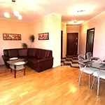 Lucky Apartaments Old Town -Economy