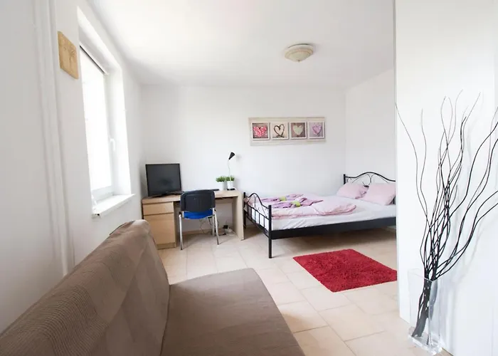 Lucky Apartaments Old Town -Economy