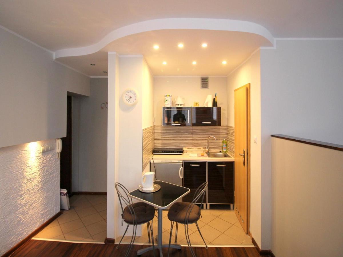 Lucky Old Town -economy Apartment *